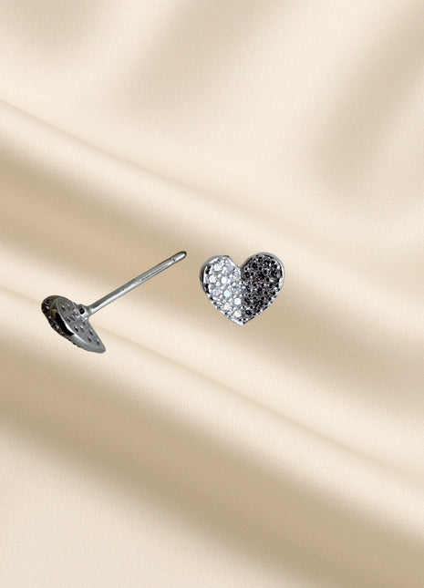 Silver heart earrings with pavé zircons