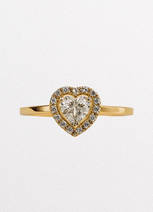 Zlatni prsten s dijamantima u obliku srca